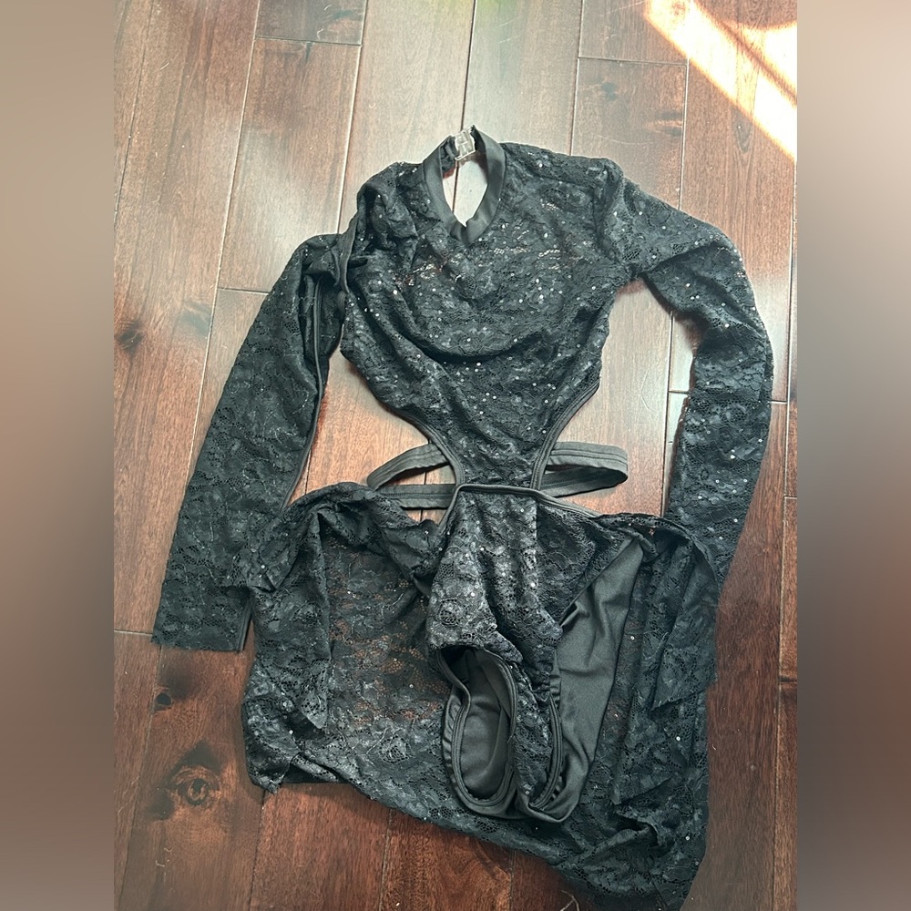 Curtain Call size adult small dance costume